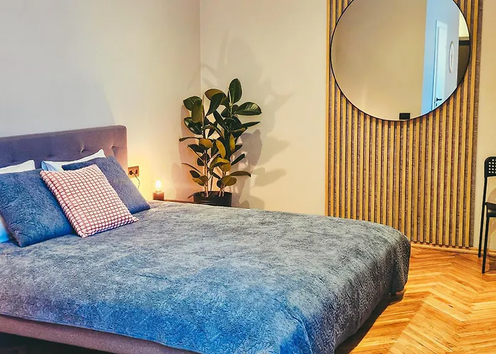 Paulas Room. Apartment